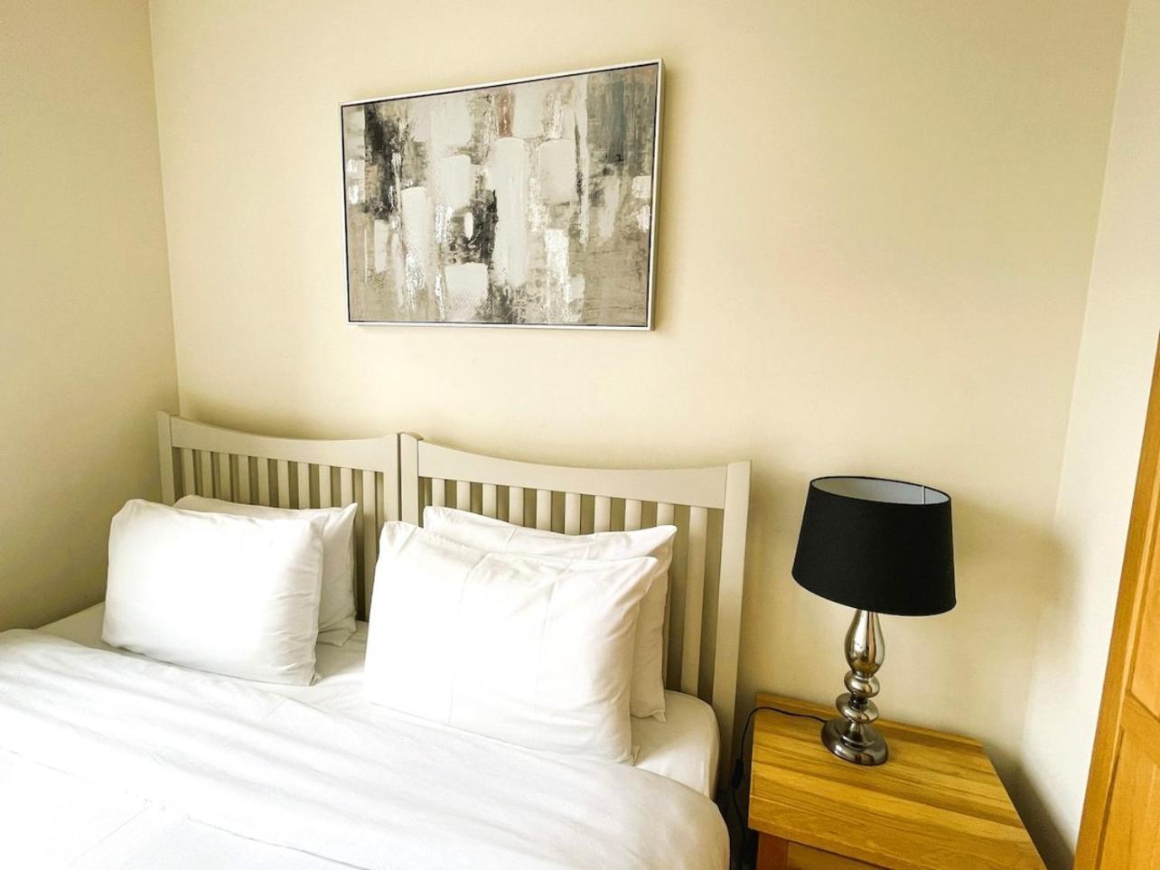 Maidstone Heights By Kasar Stays Buitenkant foto